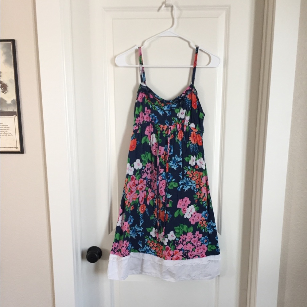 🌷 3/$20 cute summer sundress🌷